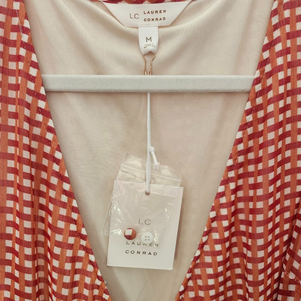 LC Lauren Conrad Knot-Sleeve Ruffle Wrap Dress NWT Size M - Picture 7 of 11